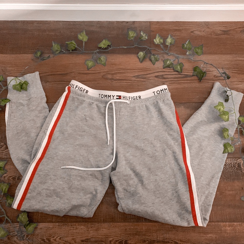 tommy hilfiger sweatpants